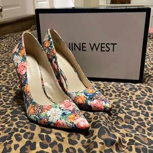 Nine West floral pumps